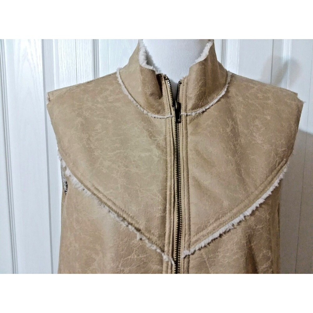 Faux Suede Womans Vest Fleece Size XXL Closure Legacy Falls for Her